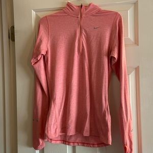 Nike Element Running Top 🏃🏻‍♀️